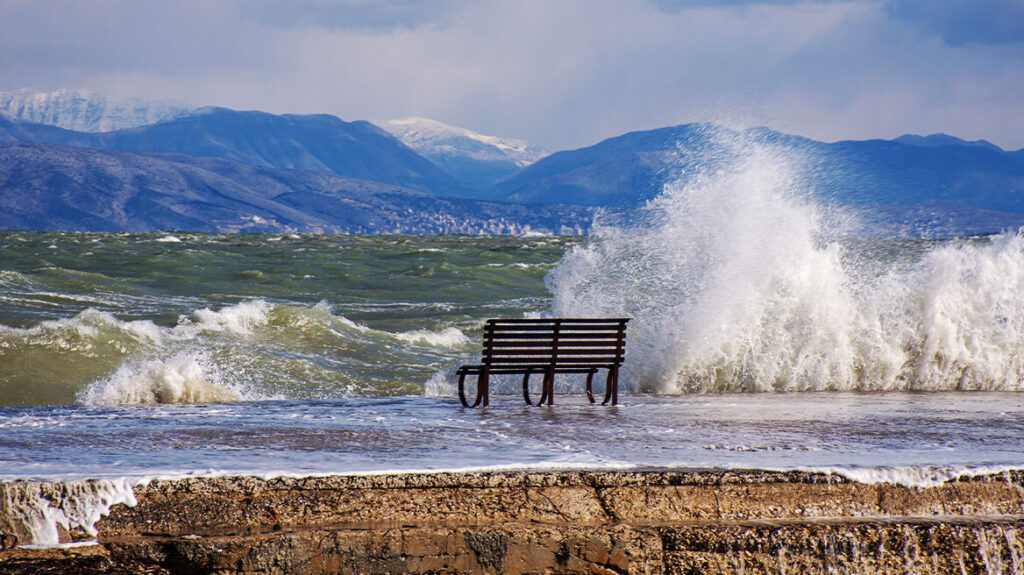 «Ψυχρές μέρες με βροχές και βοριάδες – Σταδιακή άνοδος θερμοκρασίας»